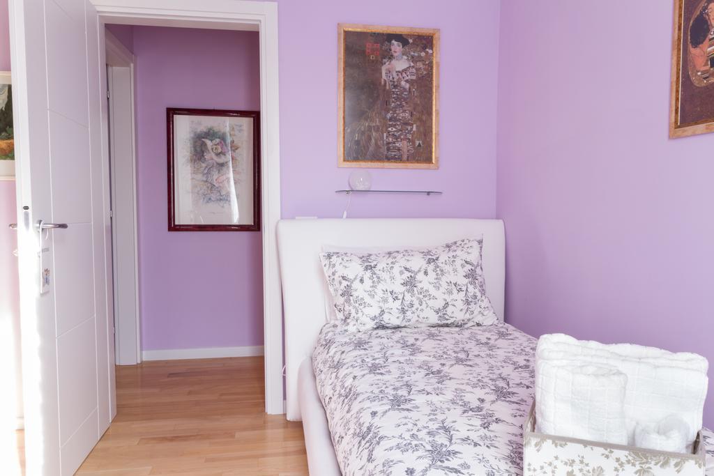 Отель Bevilacqua Bed Roma Santa Croce Номер фото